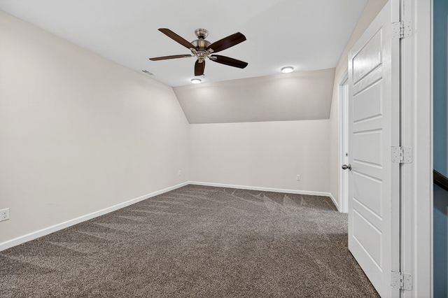 105 Shiloh Ln, Smithville, TN 37166