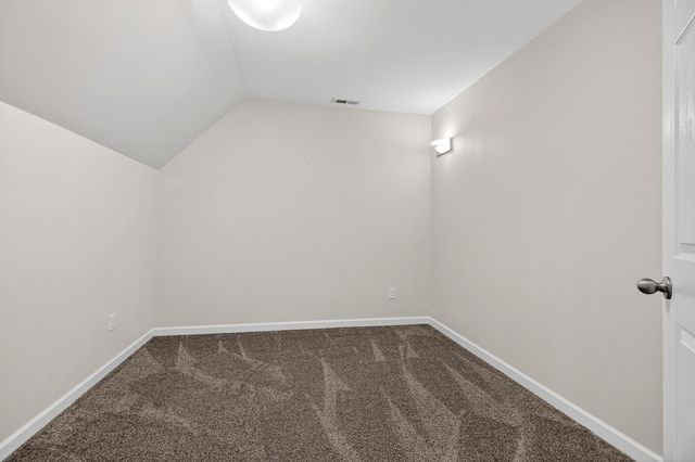 105 Shiloh Ln, Smithville, TN 37166