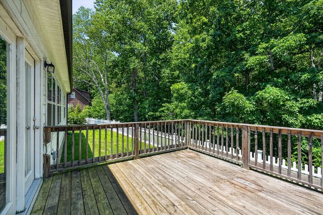105 Shiloh Ln, Smithville, TN 37166