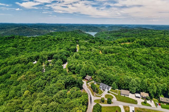 105 Shiloh Ln, Smithville, TN 37166