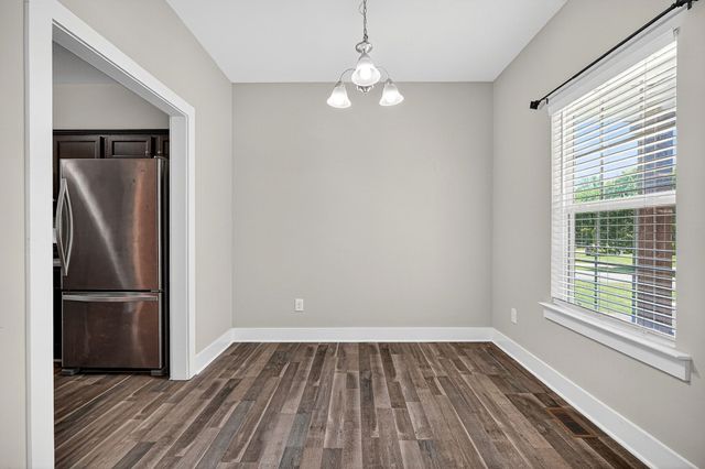 105 Shiloh Ln, Smithville, TN 37166