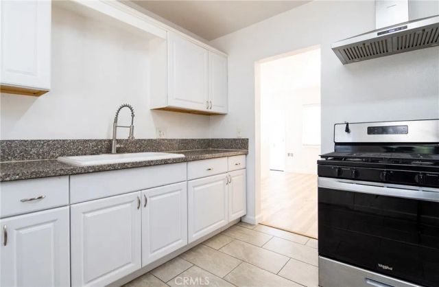 3249 W 134th Street, Hawthorne, CA 90250