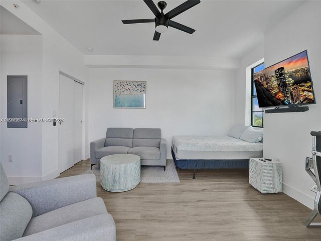 4100 SW 64th Avenue 308, Davie, FL 33314