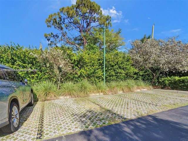 4100 SW 64th Avenue 308, Davie, FL 33314