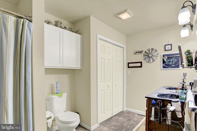 325 PELHAM CT, Carlisle, PA 17013