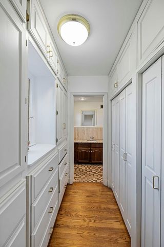 500 N Crest Road, Chattanooga, TN 37404
