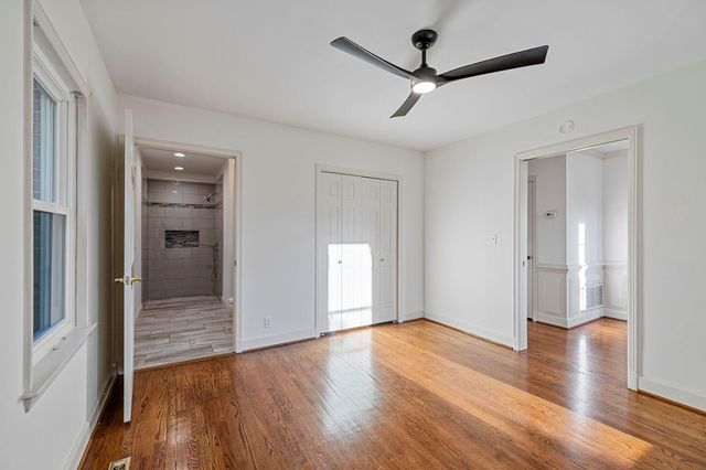 500 N Crest Road, Chattanooga, TN 37404