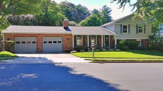 8097 WINDING WAY CT, Springfield, VA 22153