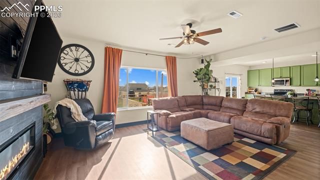 1072 S Avenida Del Oro NA, Pueblo West, CO 81007