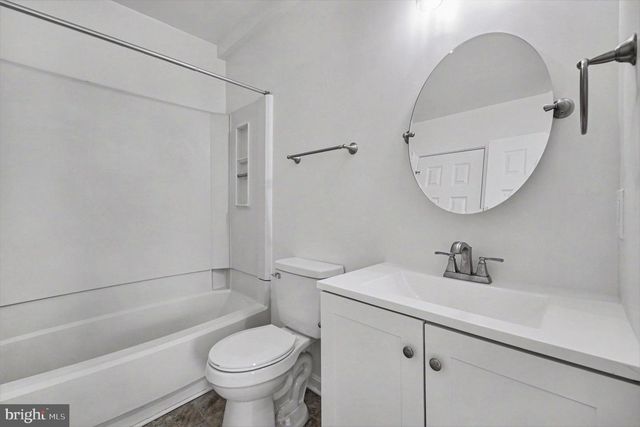 7981 NORTHUMBERLAND RD, Springfield, VA 22153