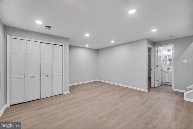 7981 NORTHUMBERLAND RD, Springfield, VA 22153