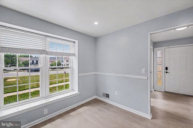 7981 NORTHUMBERLAND RD, Springfield, VA 22153