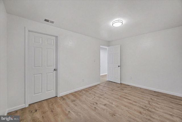 7981 NORTHUMBERLAND RD, Springfield, VA 22153