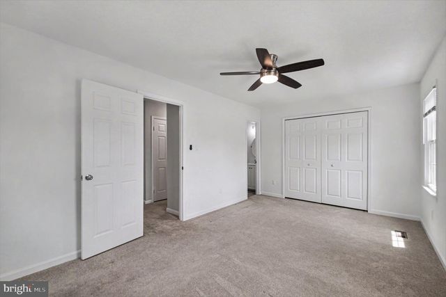 7981 NORTHUMBERLAND RD, Springfield, VA 22153