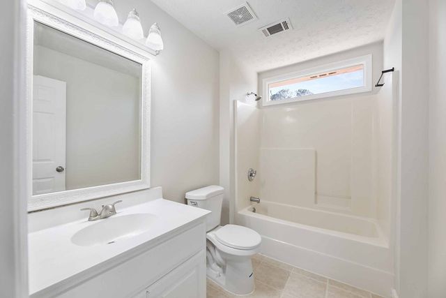 7988 Westlake Drive, Midland, GA 31820