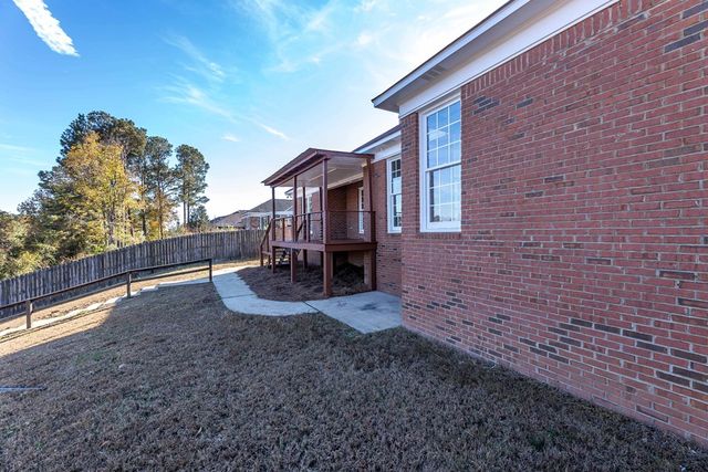 7988 Westlake Drive, Midland, GA 31820