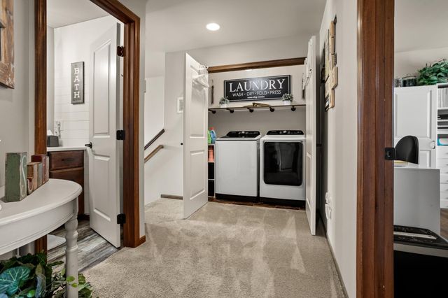 1308 31st Avenue W, West Fargo, ND 58078