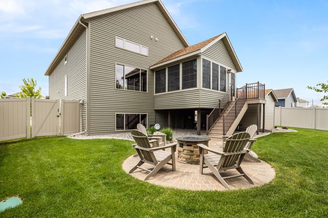 1308 31st Avenue W, West Fargo, ND 58078