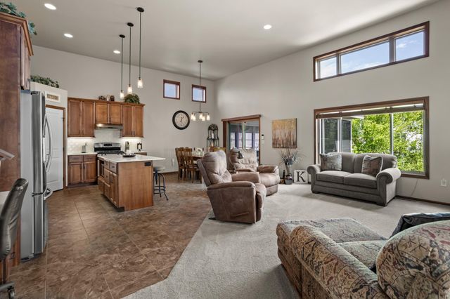 1308 31st Avenue W, West Fargo, ND 58078