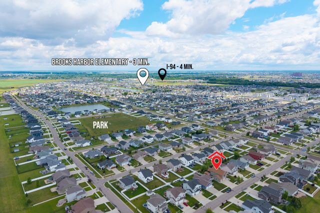 1308 31st Avenue W, West Fargo, ND 58078