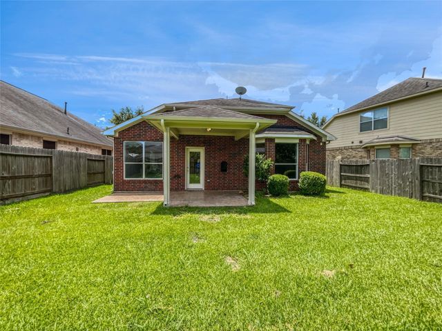 11407 Morning Brook Drive, Pearland, TX 77584