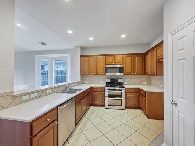 11407 Morning Brook Drive, Pearland, TX 77584