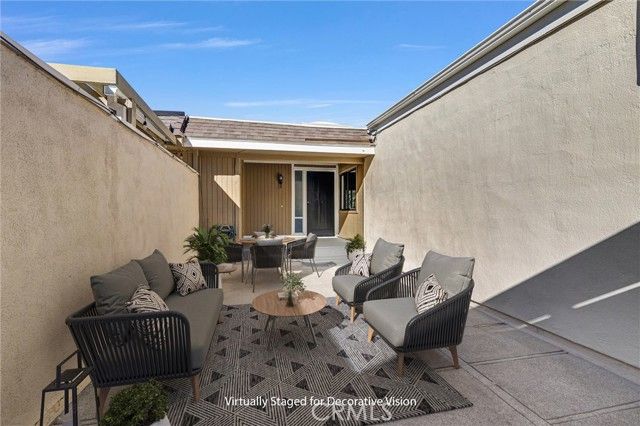 22271 Caminito Arroyo Seco 48, Laguna Hills, CA 92653