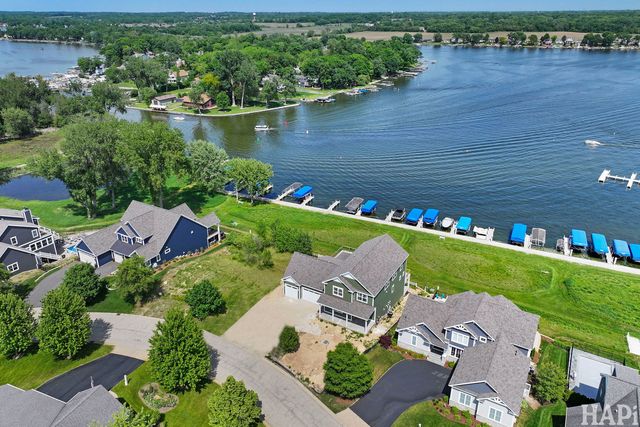 40609 N North Newport Drive, Antioch, IL 60002