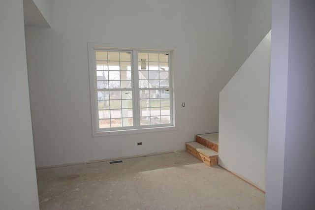 40609 N North Newport Drive, Antioch, IL 60002