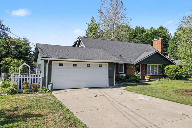 3227 Marlane Avenue, Kalamazoo Twp, MI 49006