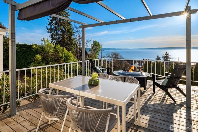 12230 Marine View Drive SW, Burien, WA 98146