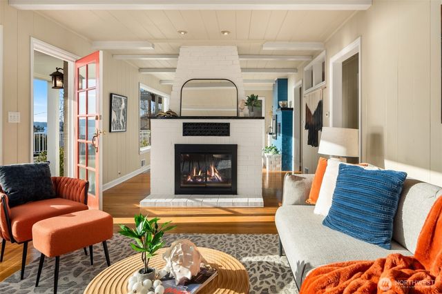 12230 Marine View Drive SW, Burien, WA 98146