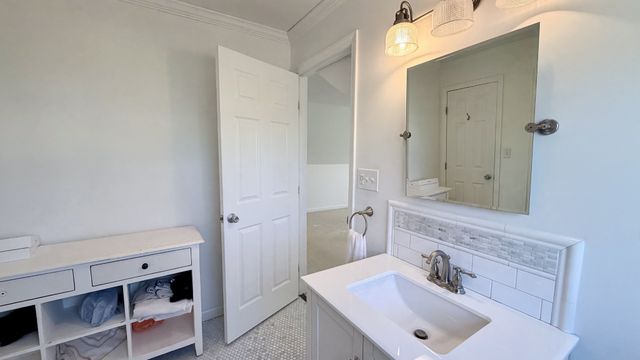 1918 Wildwood Ave, Nashville, TN 37212