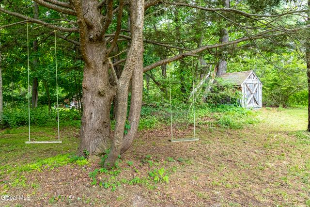 1509 Sunset Road, Schodack, NY 12033