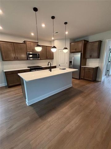 1690 Branch Creek Drive, Cumming, GA 30040