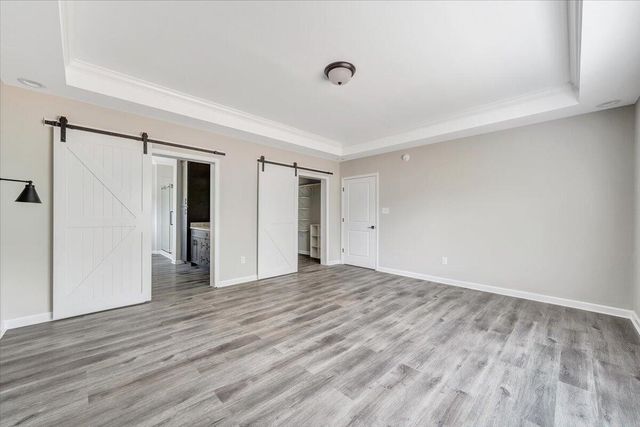284 Windsor Castle DR, Moneta, VA 24121