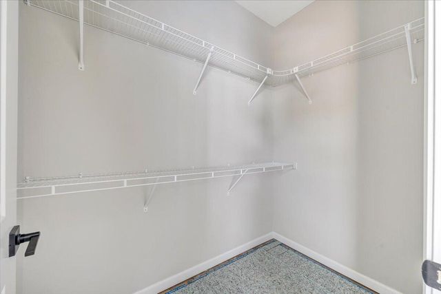 284 Windsor Castle DR, Moneta, VA 24121