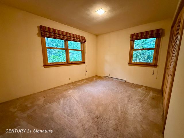 2221 Pinehurst Court, Midland, MI 48640