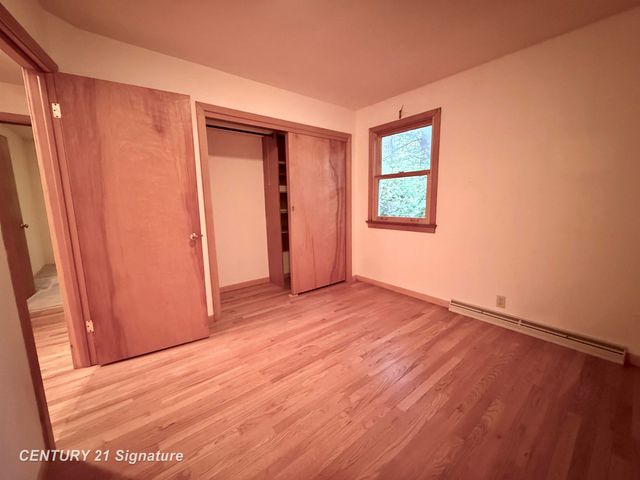 2221 Pinehurst Court, Midland, MI 48640