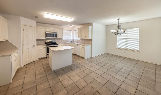 5524 101st Street, Lubbock, TX 79424