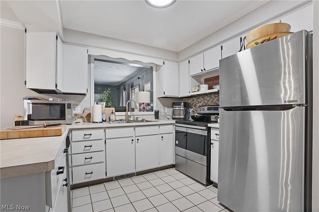 321 Meadowbrook Avenue, Boardman, OH 44512