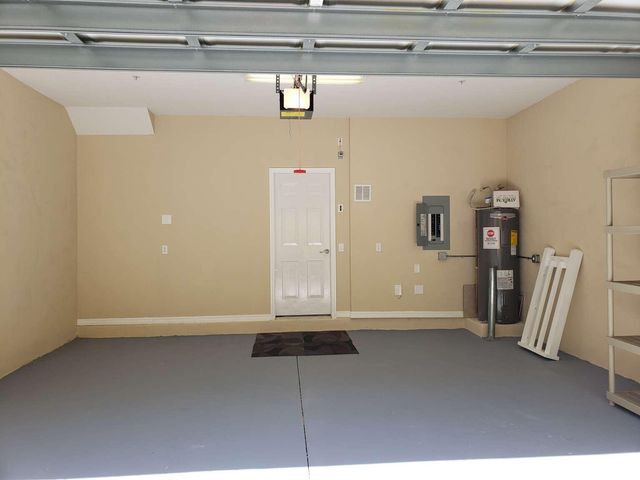356 W Thatch Palm Circle 106, Jupiter, FL 33458