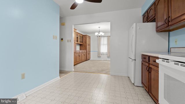 309 KINGSWOOD TER, Hagerstown, MD 21742