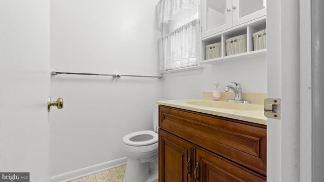 309 KINGSWOOD TER, Hagerstown, MD 21742