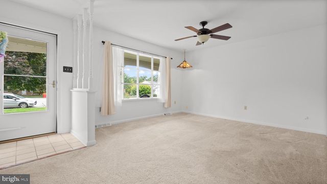 309 KINGSWOOD TER, Hagerstown, MD 21742