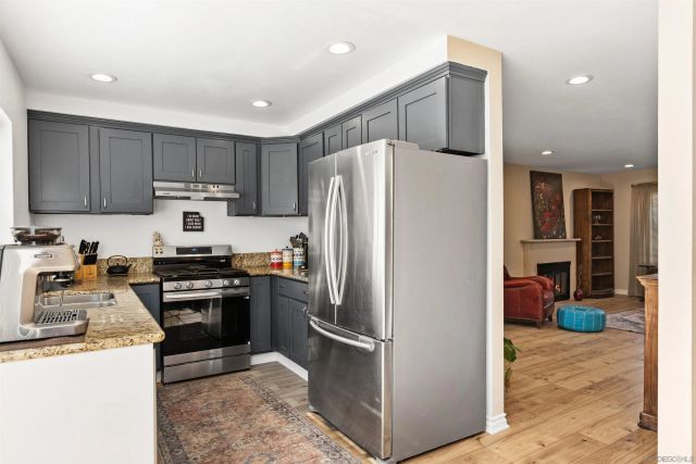 8963 Capcano Rd, San Diego, CA 92126