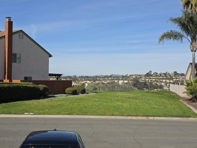 8963 Capcano Rd, San Diego, CA 92126