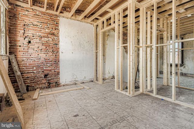 2519 AISQUITH ST, Baltimore, MD 21218