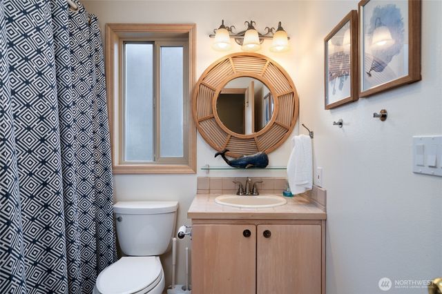 4402 Bryce Drive, Anacortes, WA 98221