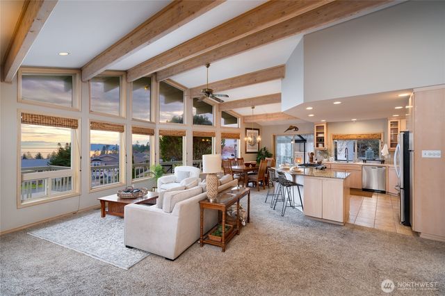 4402 Bryce Drive, Anacortes, WA 98221